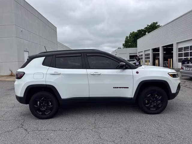 2023 Bright White Clearcoat Jeep Compass Trailhawk 4X4 SUV