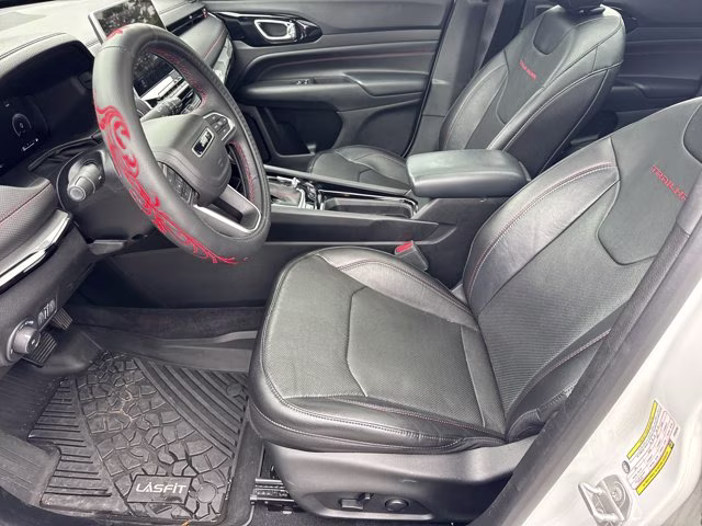 2023 Bright White Clearcoat Jeep Compass Trailhawk 4X4 SUV