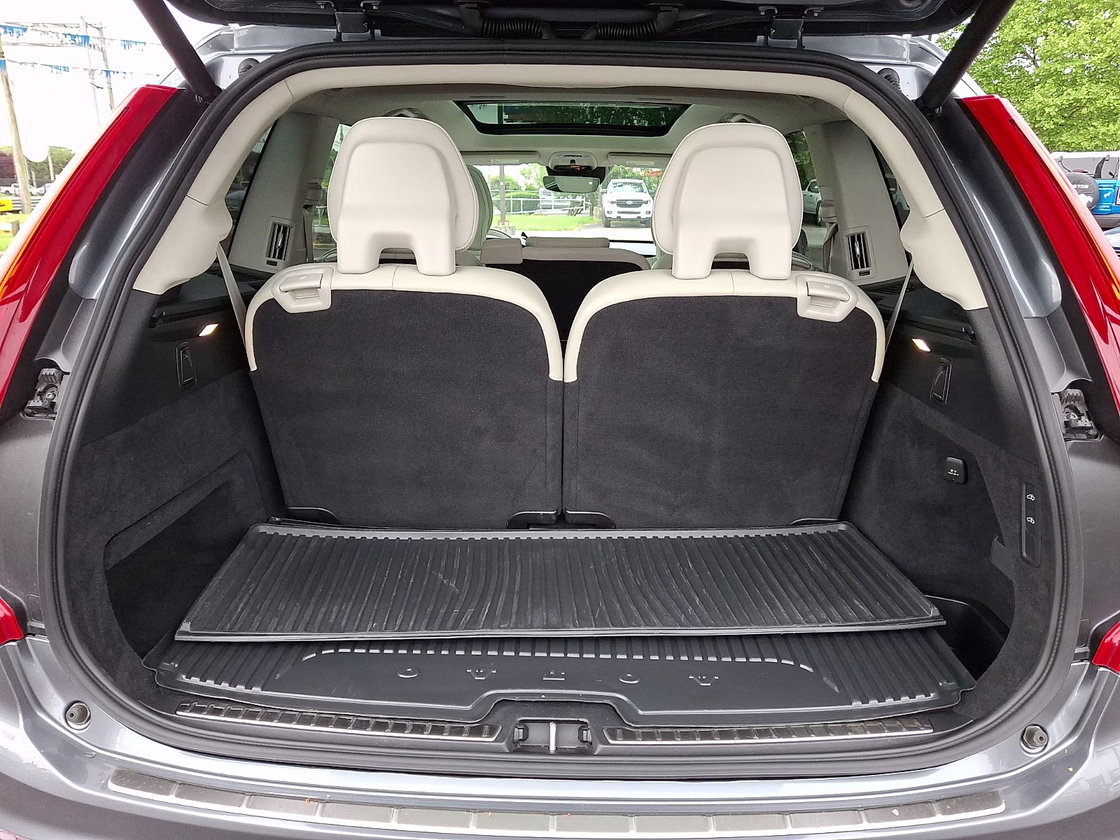 2019 Osmium Grey Metallic - 714 Volvo XC90 T6 Inscription AWD