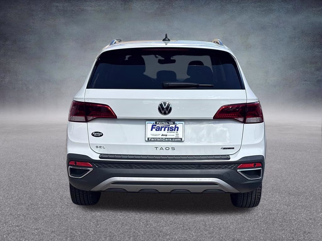2024 Pure White Volkswagen Taos 1.5T SEL AWD SUV