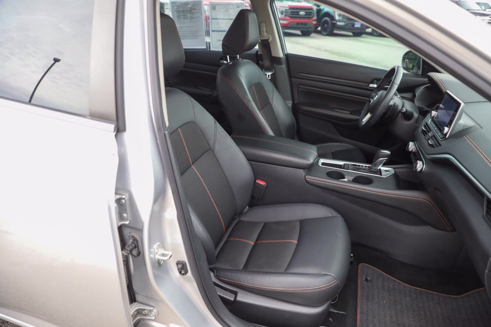 2020 Brilliant Silver Metallic Nissan Altima 2.5 SR FWD Sedan