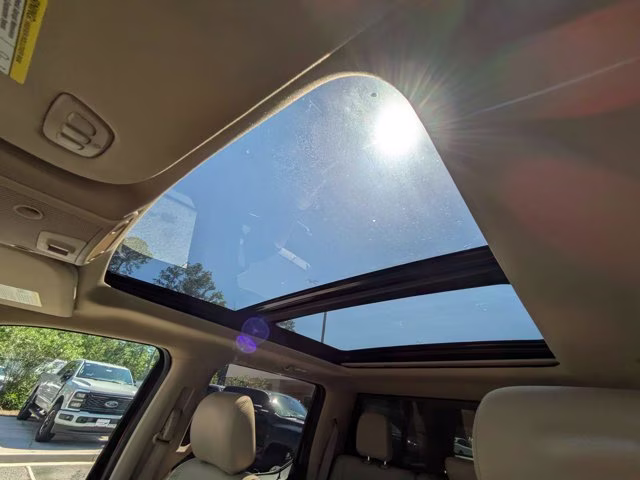 2019 Ruby Red Metallic Ford F-150 LARIAT RWD Truck