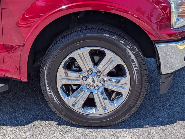 2019 Ruby Red Metallic Ford F-150 LARIAT RWD Truck