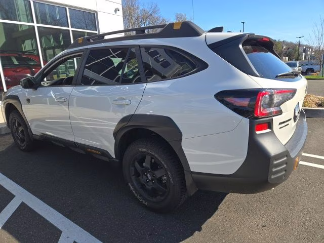 2023 Crystal White Pearl Subaru Outback Wilderness AWD SUV