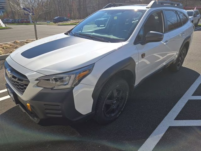 2023 Crystal White Pearl Subaru Outback Wilderness AWD SUV