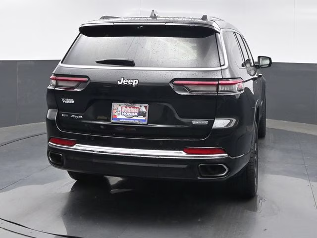 2021 Diamond Black Crystal Pearlcoat Jeep Grand Cherokee L Overland 4X4 SUV