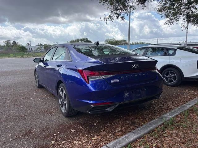 2021 Intense Blue Hyundai Elantra SEL FWD Sedan