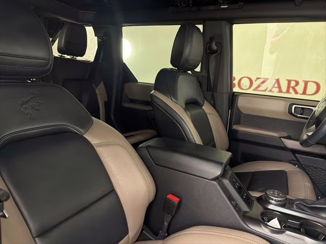 2022 Iconic Silver Metallic Ford Bronco Wildtrak 4X4 SUV