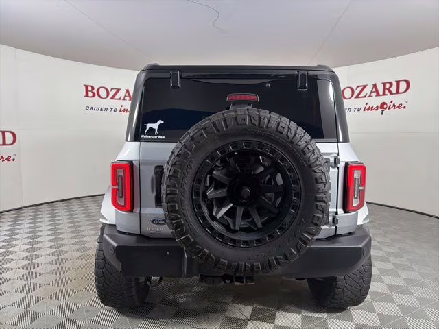 2022 Iconic Silver Metallic Ford Bronco Wildtrak 4X4 SUV