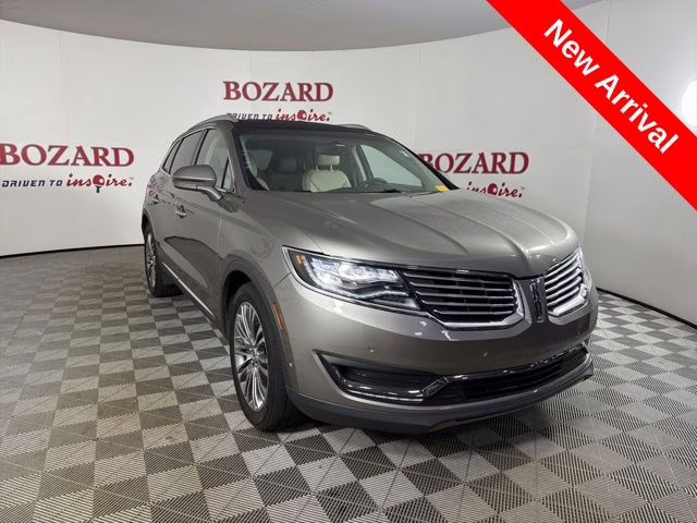 2016 Beige Lincoln MKX Reserve FWD SUV
