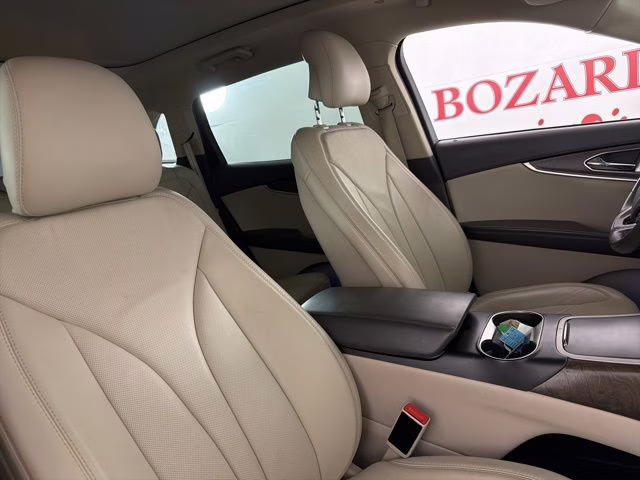 2016 Beige Lincoln MKX Reserve FWD SUV