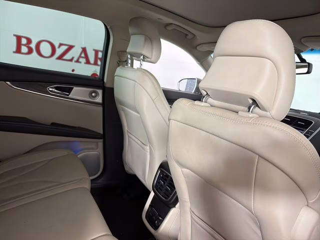 2016 Beige Lincoln MKX Reserve FWD SUV