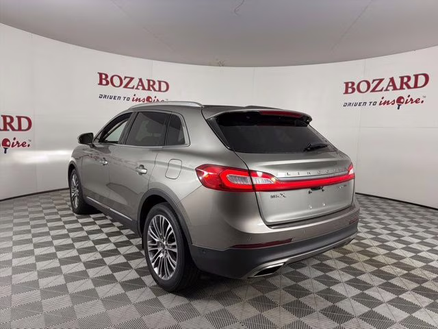 2016 Beige Lincoln MKX Reserve FWD SUV