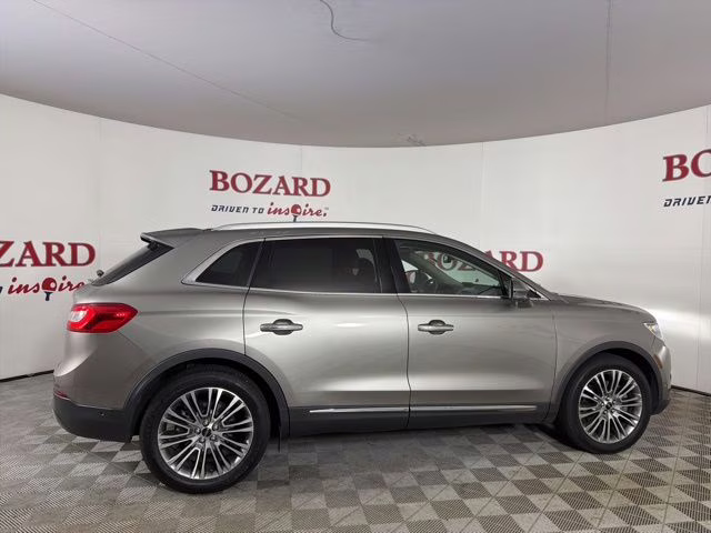 2016 Beige Lincoln MKX Reserve FWD SUV