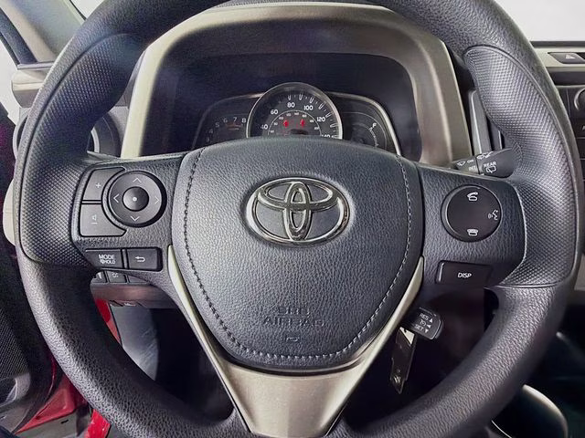 2014 Barcelona Red Metallic Toyota RAV4 LE FWD SUV
