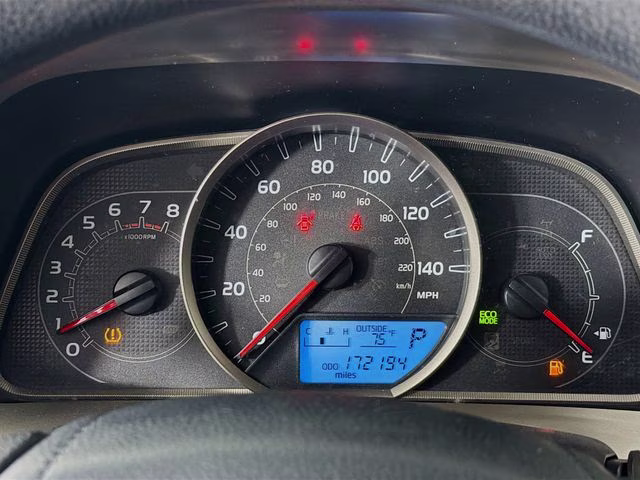 2014 Barcelona Red Metallic Toyota RAV4 LE FWD SUV