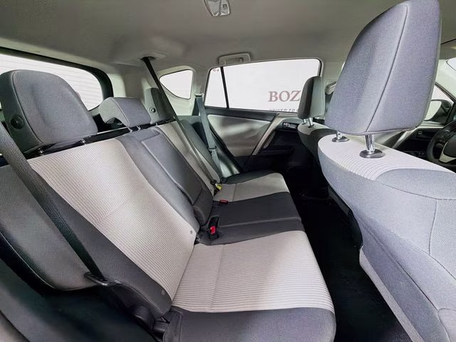 2014 Barcelona Red Metallic Toyota RAV4 LE FWD SUV