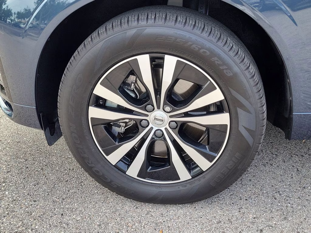 2025 Denim Blue Metallic Volvo XC60 Core AWD SUV
