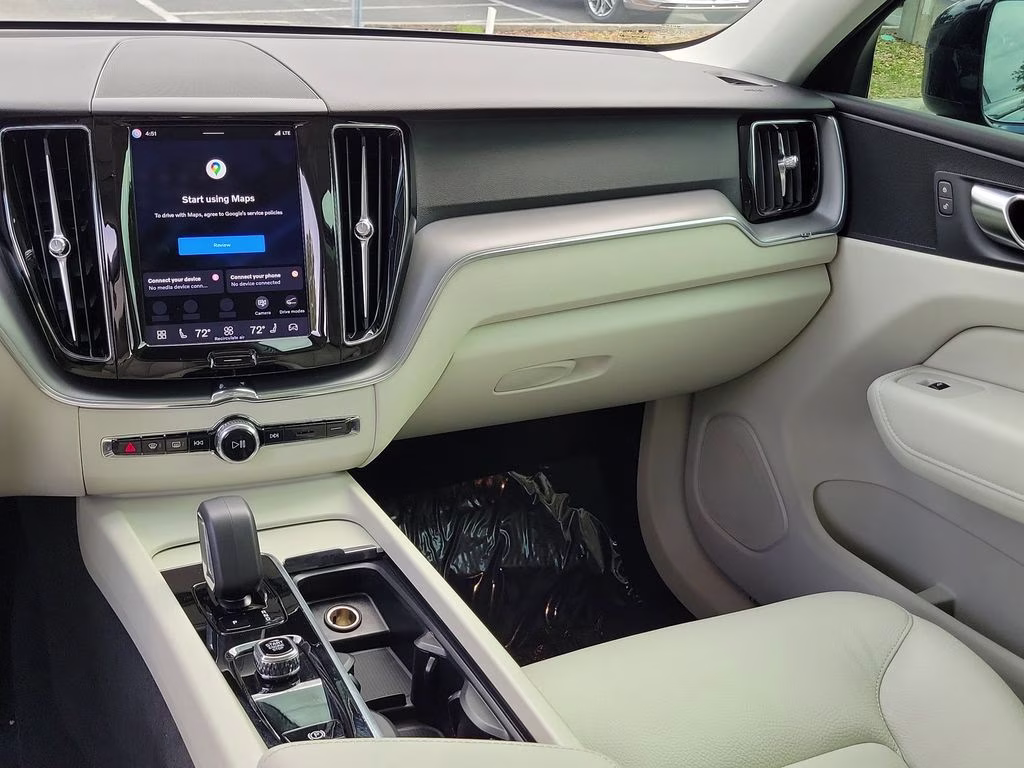 2025 Denim Blue Metallic Volvo XC60 Core AWD SUV
