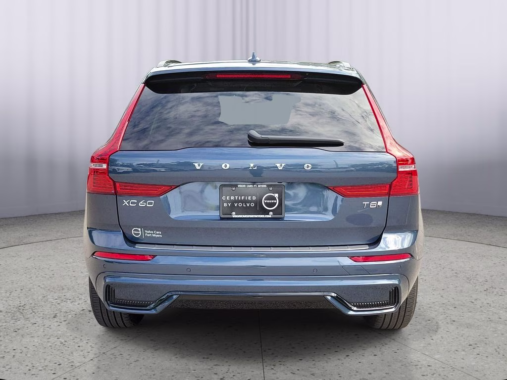 2025 Denim Blue Metallic Volvo XC60 Core AWD SUV