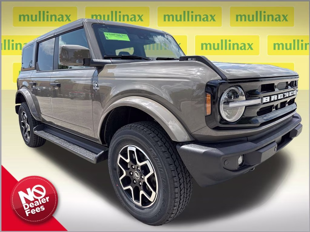 2026 Marsh Gray Ford Bronco Outer Banks 4X4 SUV