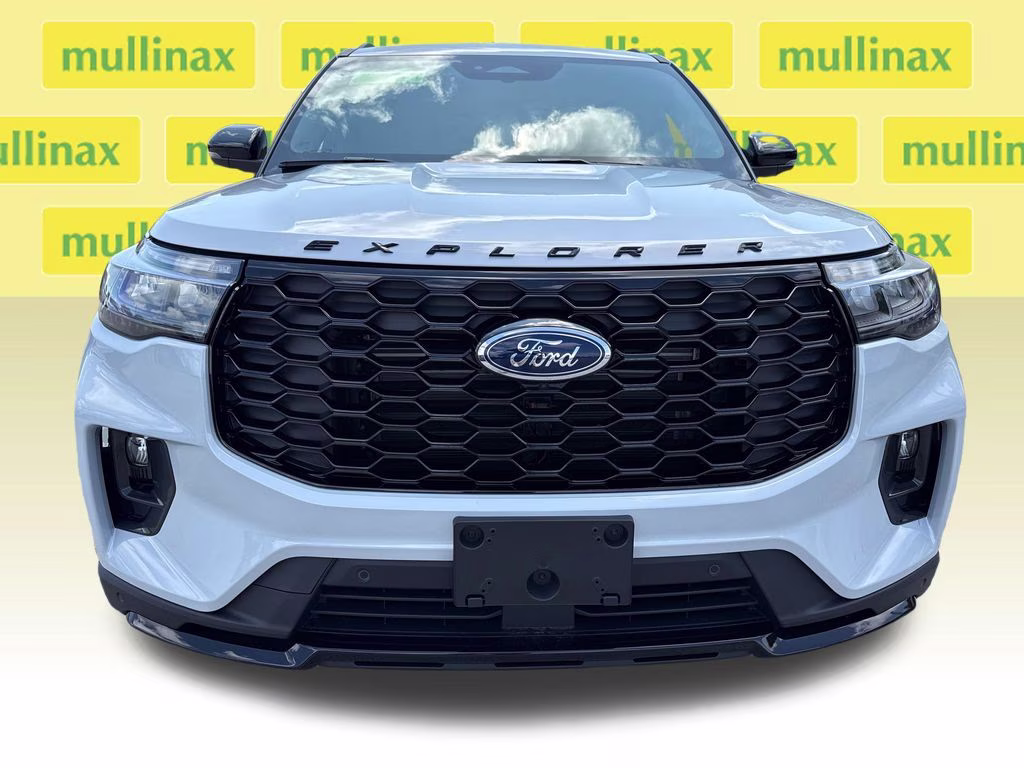 2026 Space White Metallic Ford Explorer ST-Line RWD SUV