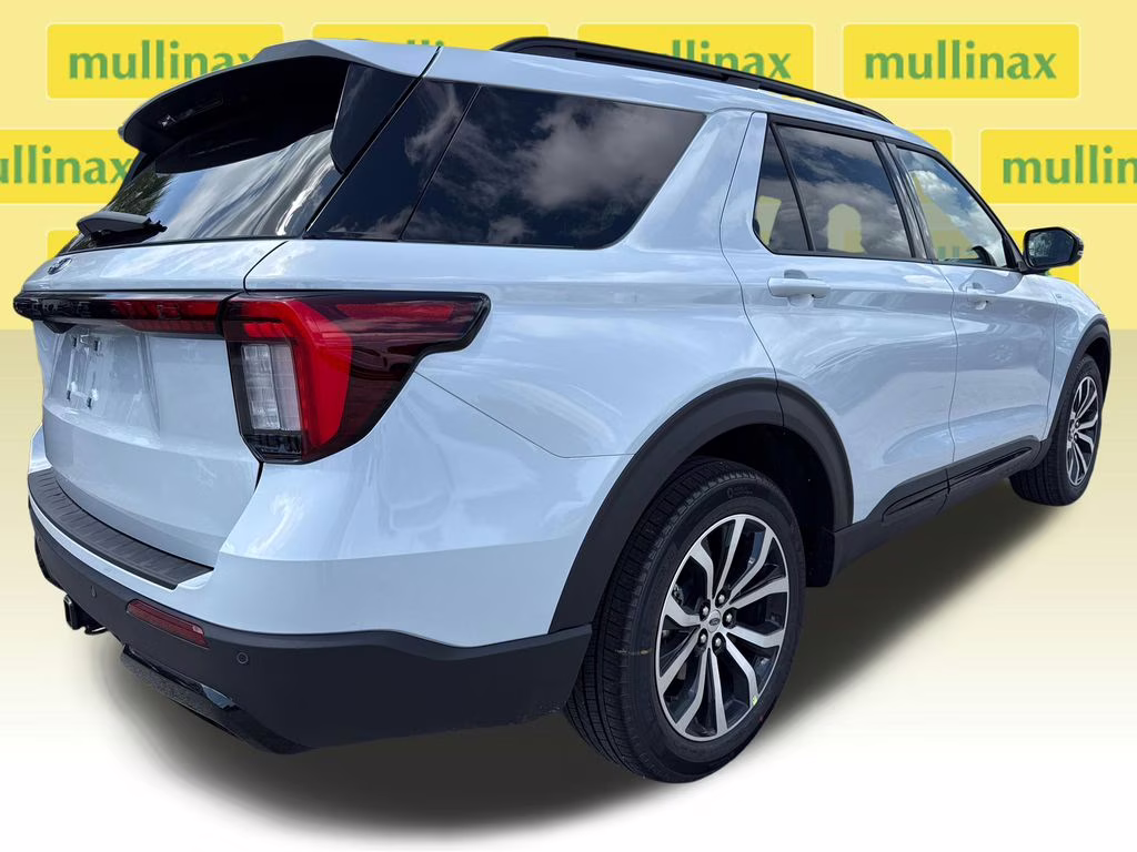 2026 Space White Metallic Ford Explorer ST-Line RWD SUV