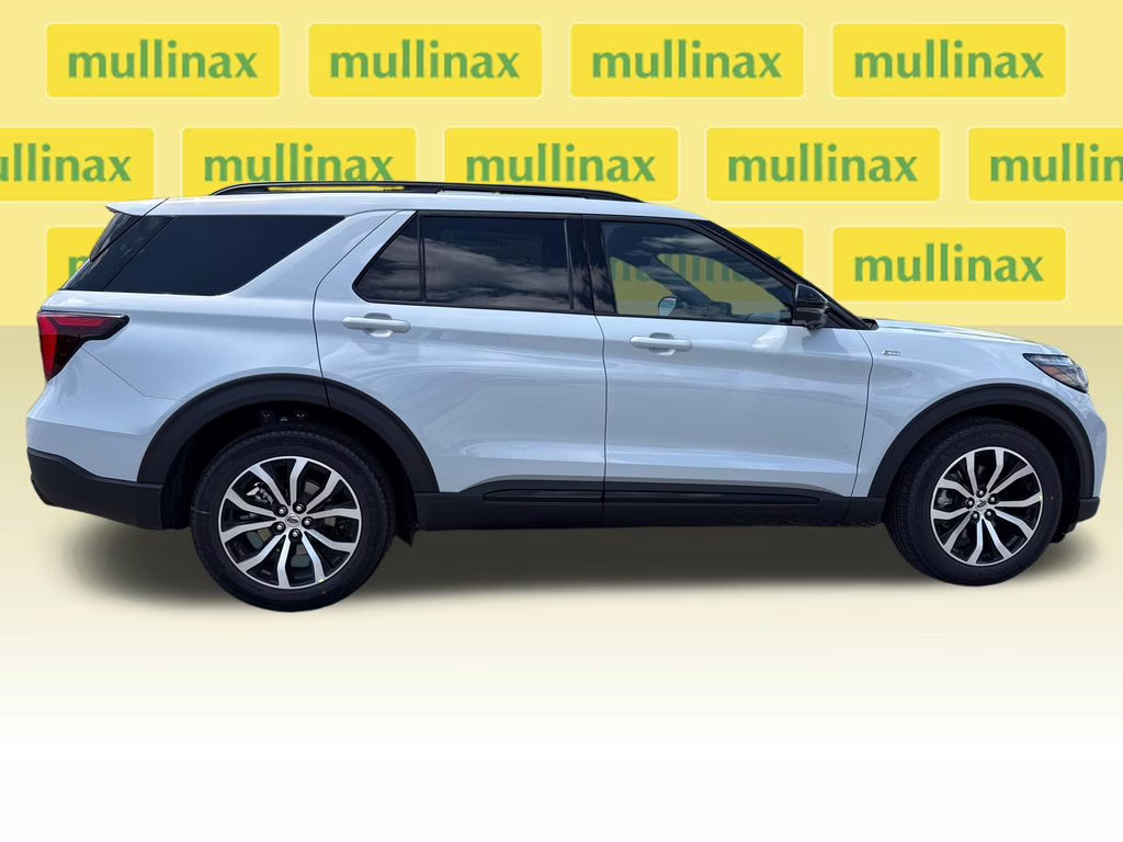 2026 Space White Metallic Ford Explorer ST-Line RWD SUV
