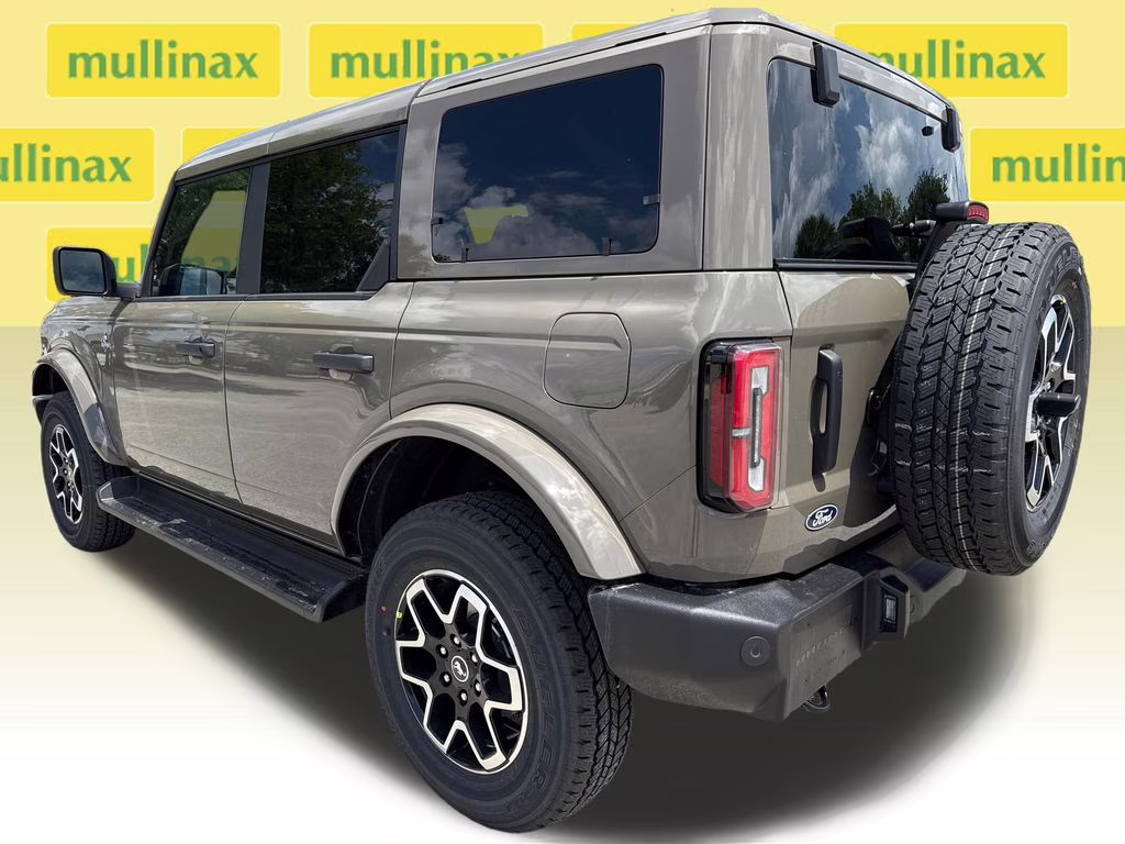 2026 Marsh Gray Ford Bronco Outer Banks 4X4 SUV