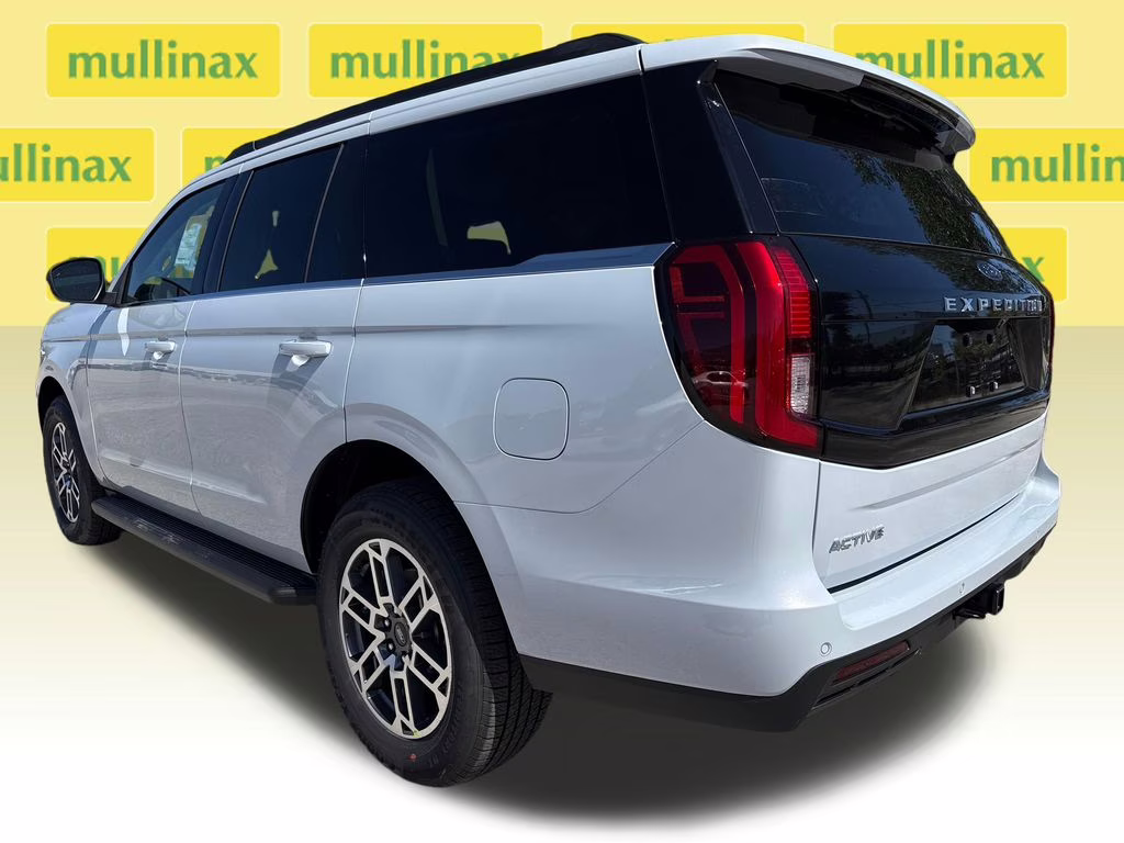 2026 Space Silver Metallic Ford Expedition Active RWD SUV