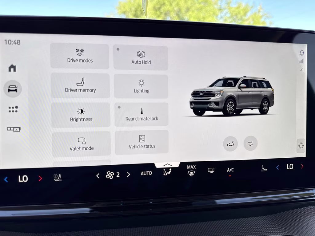 2026 Space Silver Metallic Ford Expedition Active RWD SUV