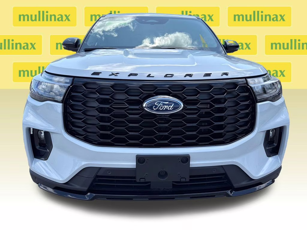 2026 Space White Metallic Ford Explorer ST-Line RWD SUV