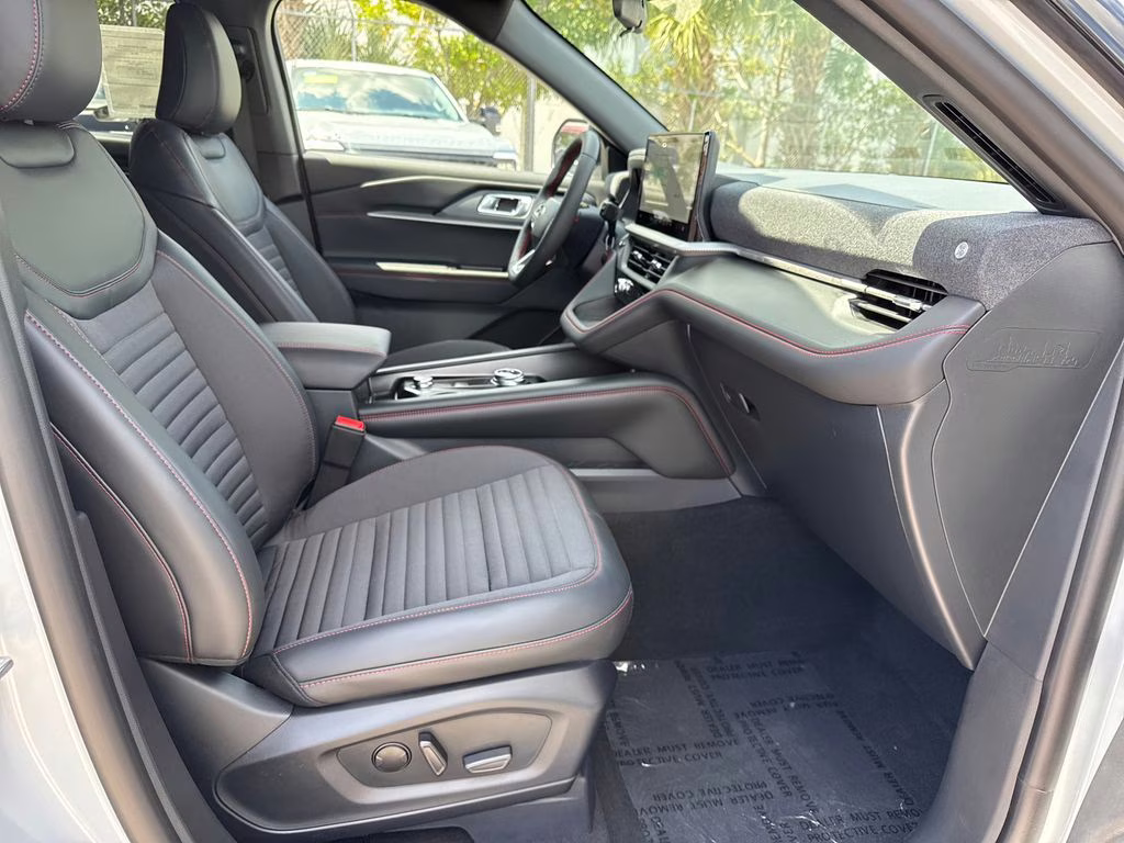 2026 Space White Metallic Ford Explorer ST-Line RWD SUV