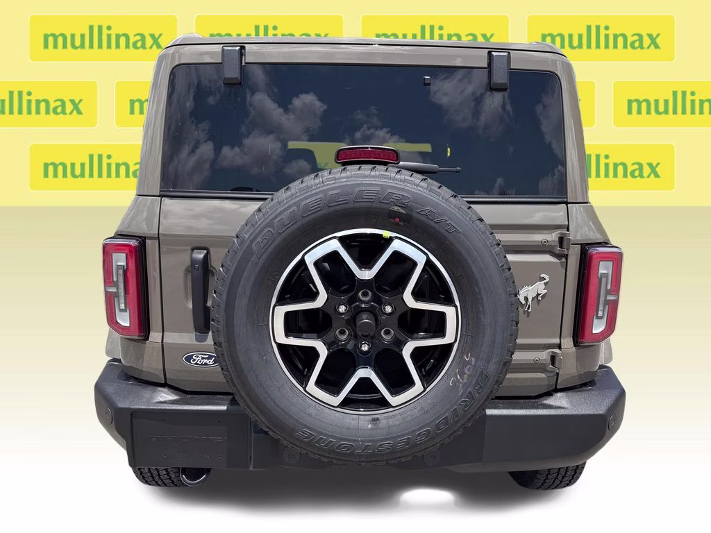 2026 Marsh Gray Ford Bronco Outer Banks 4X4 SUV