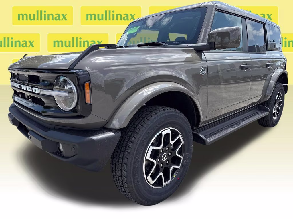 2026 Marsh Gray Ford Bronco Outer Banks 4X4 SUV