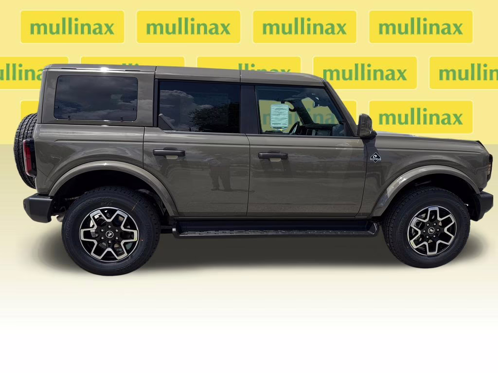 2026 Marsh Gray Ford Bronco Outer Banks 4X4 SUV