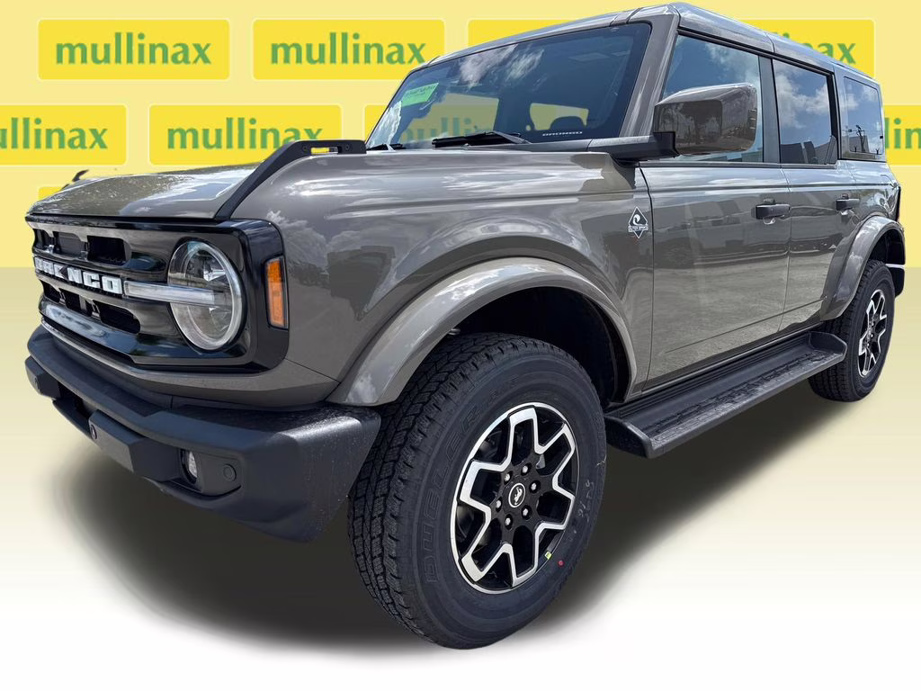 2026 Marsh Gray Ford Bronco Outer Banks 4X4 SUV