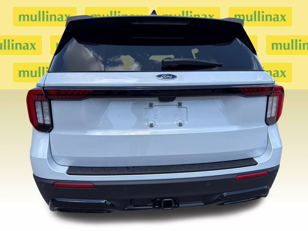 2026 Space White Metallic Ford Explorer ST-Line RWD SUV