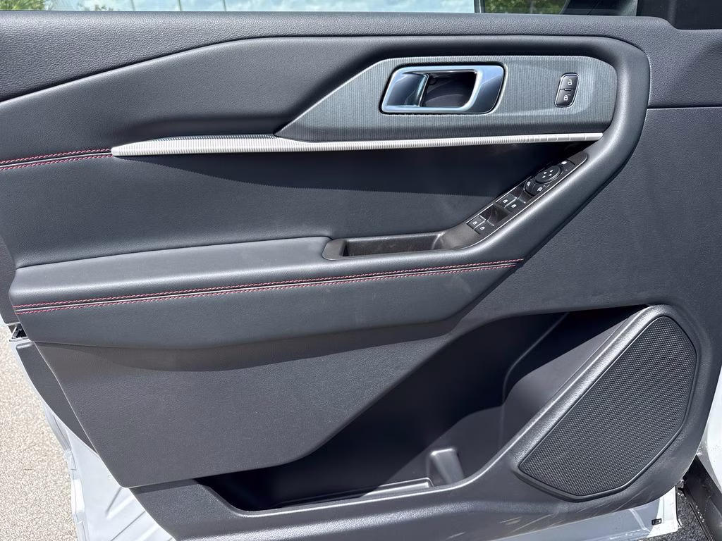 2026 Space White Metallic Ford Explorer ST-Line RWD SUV