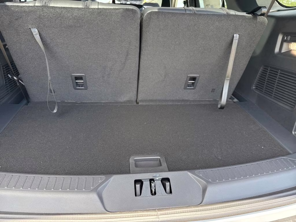 2026 Space White Metallic Ford Explorer ST-Line RWD SUV
