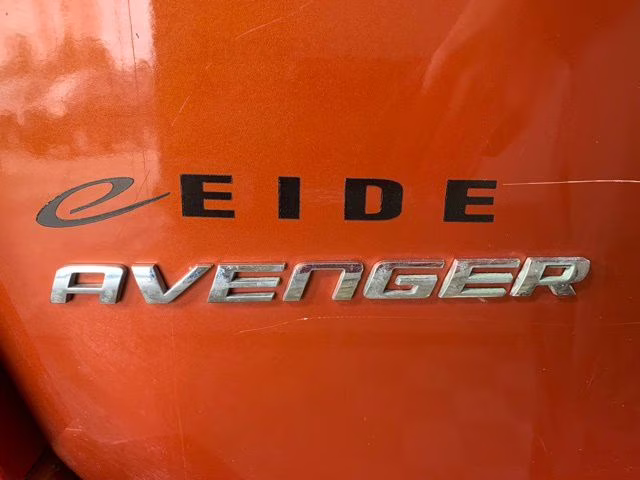 2008 Sunburst Orange Pearlcoat Dodge Avenger SE FWD Sedan