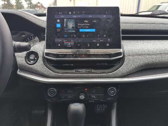 2024 Hydro Blue Pearlcoat Jeep Compass Latitude Lux 4X4 SUV