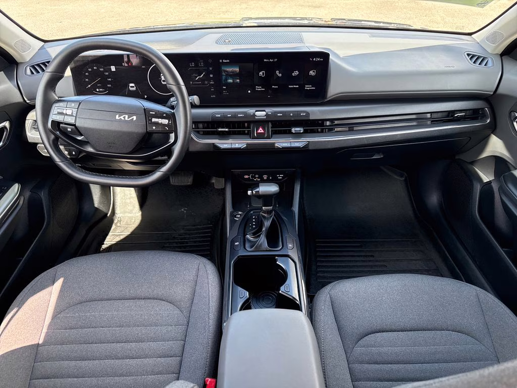 2025 Interstellar Gray Kia K4 EX FWD Sedan
