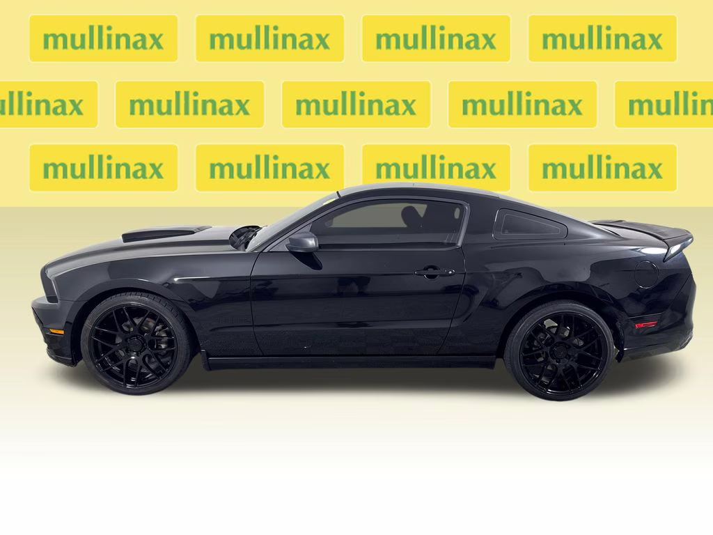 2014 Black Ford Mustang V6 RWD Coupe