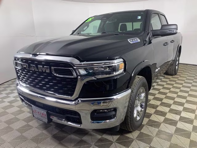 2025 Diamond Black Crystal Pearlcoat Ram 1500 Big Horn 4X4 Truck