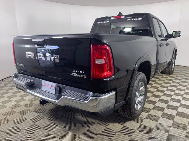 2025 Diamond Black Crystal Pearlcoat Ram 1500 Big Horn 4X4 Truck