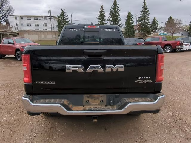 2025 Diamond Black Crystal Pearlcoat Ram 1500 Big Horn 4X4 Truck