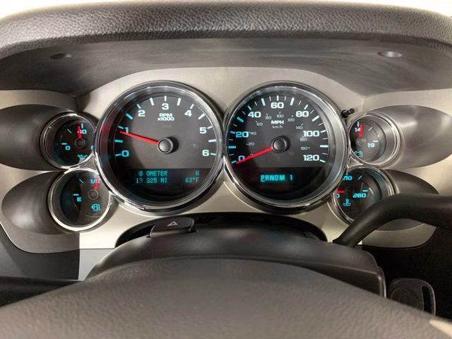 2009 Silver Birch Metallic Chevrolet Silverado 2500HD LT 4X4 Truck
