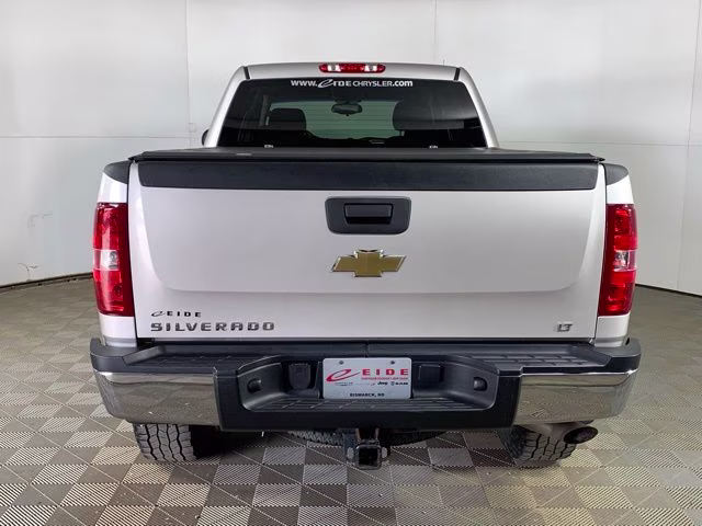 2009 Silver Birch Metallic Chevrolet Silverado 2500HD LT 4X4 Truck