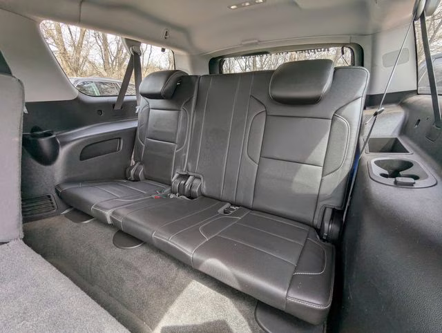2018 Summit White GMC Yukon XL SLT 4X4 SUV